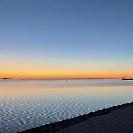 Kuestennebel 16 - Modernes Nordseehaus Mit Garten, Sauna Und Kamin