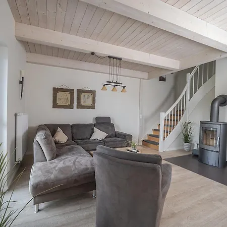 Hébergement de vacances Kuestennebel 16 - Modernes Nordseehaus Mit Garten, Sauna Und Kamin